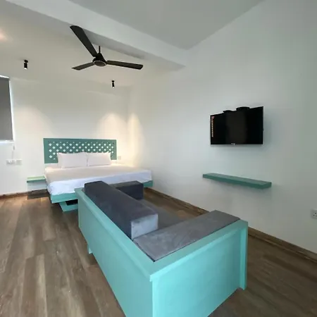 Iddamal Bay Apartments Dehiwala-Mount Lavinia Екстер'єр фото
