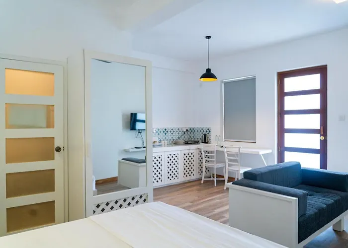 Iddamal Bay Apartments