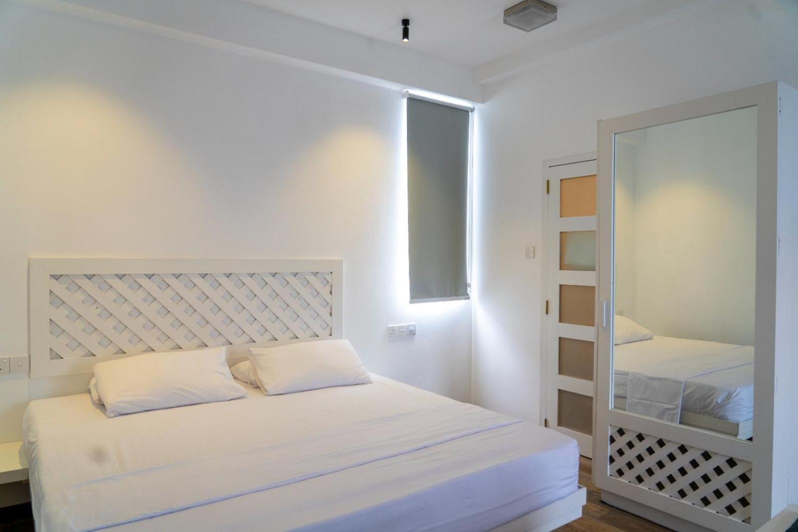 Apartment Iddamal Bay